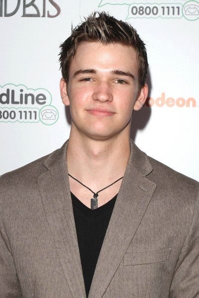 burkely_duffield-lmk-061595.jpg