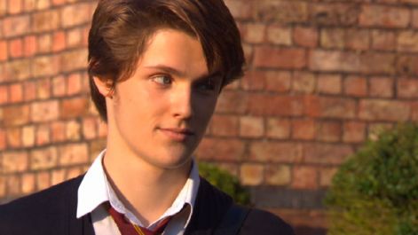 house-of-anubis-239-cart-b.jpg